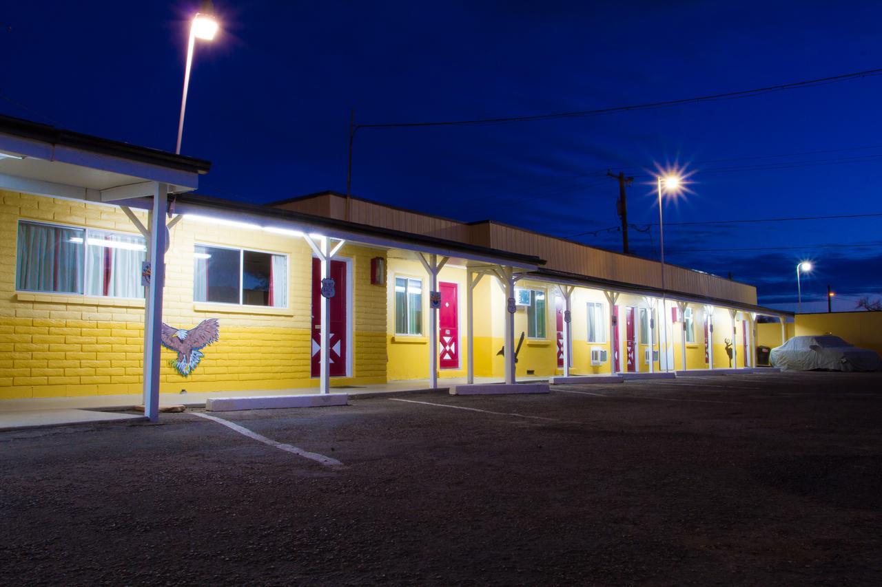Brad'S Desert Inn Holbrook Exterior foto