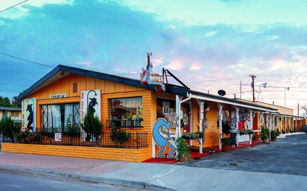 Brad'S Desert Inn Holbrook Exterior foto